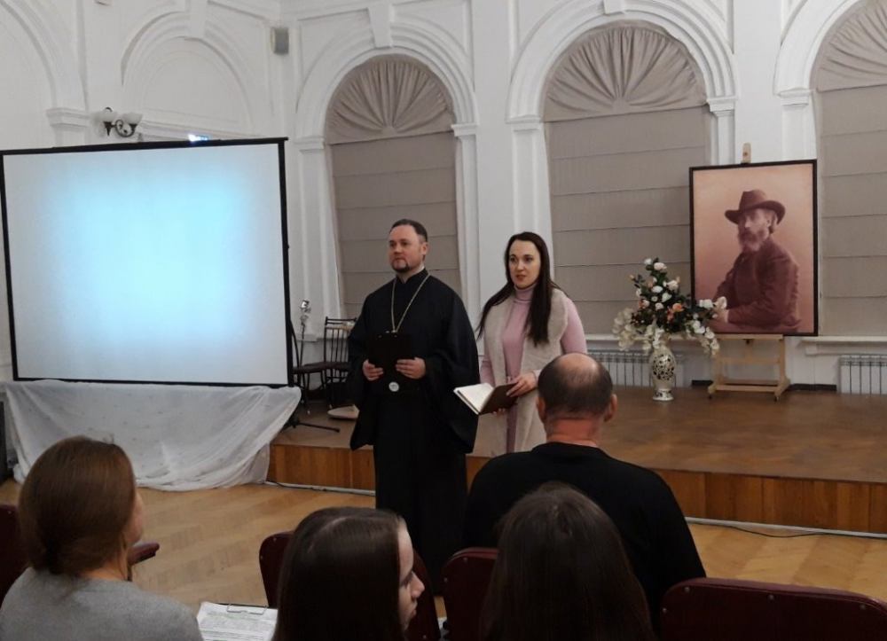 Протоиерей Александр Филиппов выступил на  региональных Рождественских образовательных чтениях