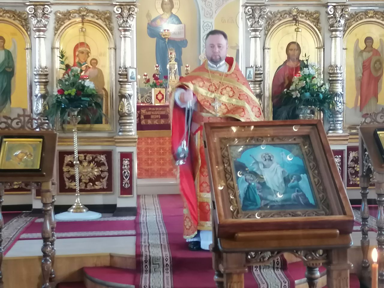 Протоиерей Александр Филиппов совершил литургию и благодарственный молебен за дарование Победы в Великой Отечественной войне