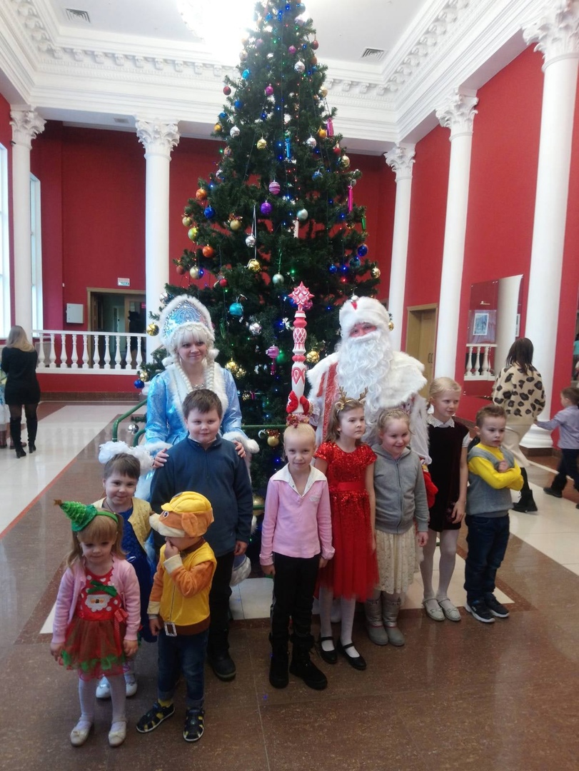 Воспитанники нашей воскресной школы посетили Архиерейскую рождественскую елку