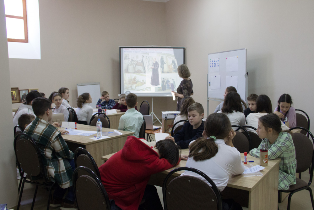 Воспитанники воскресной школы "Азбука веры" участвовали в Олимпиаде по Закону Божию 
