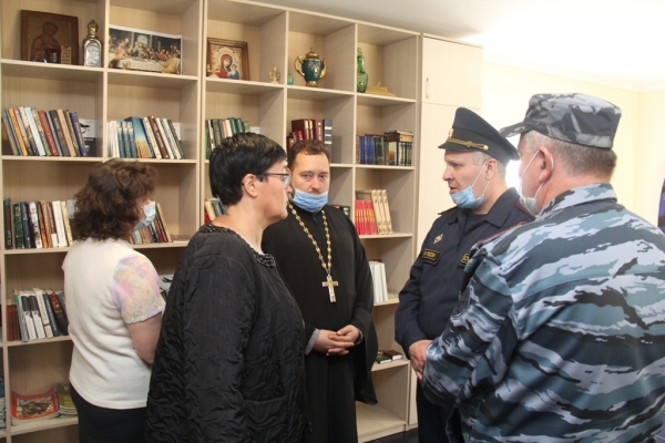 Протоиерей Антоний Шварёв совместно с общественной наблюдательной комиссией посетил ИК-1  