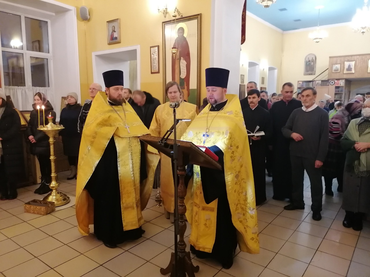 Протоиерей Александр Филиппов совершил Новогодний молебен