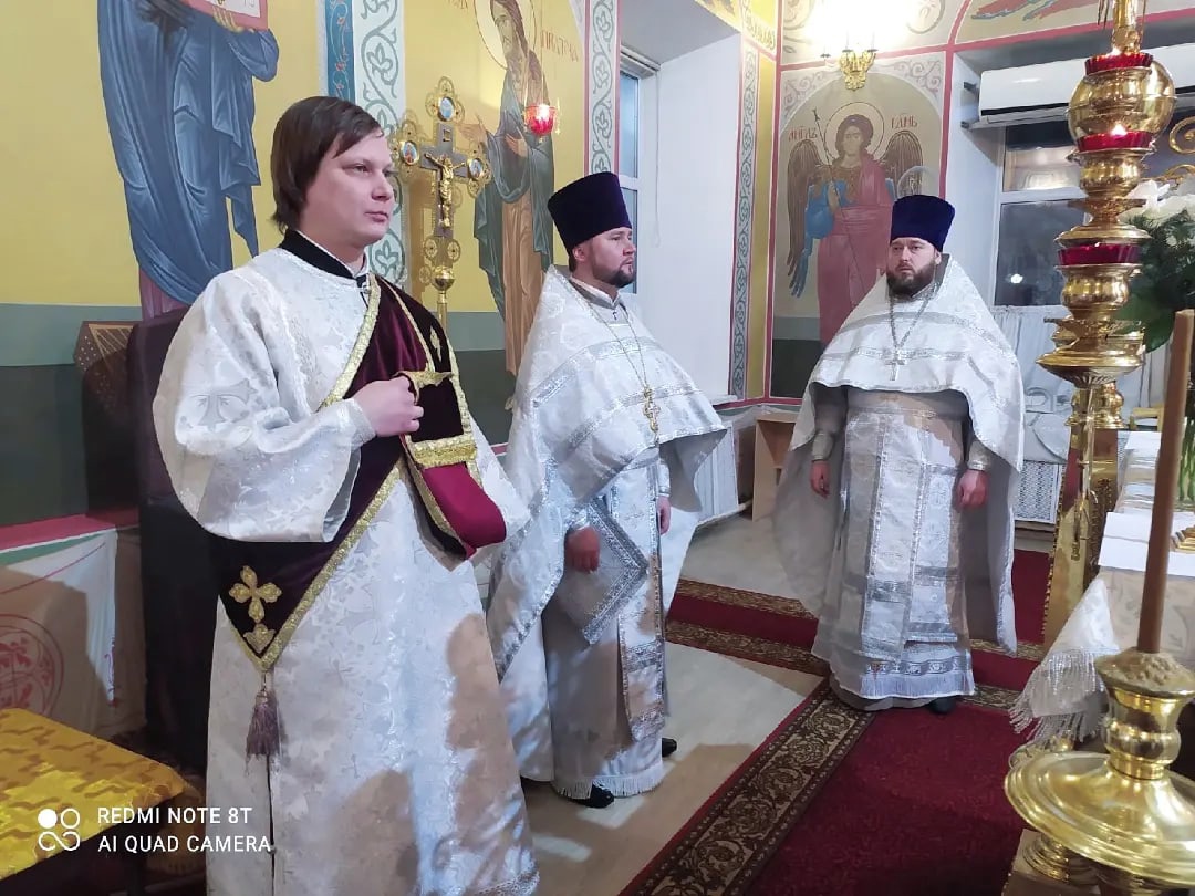 Протоиерей Александр Филиппов совершил Рождественскую литургию