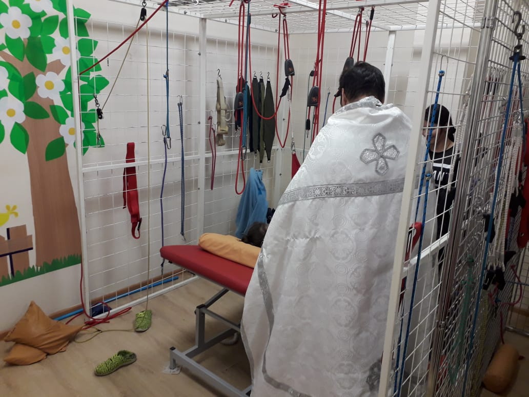 Посещение физкультурно-оздоровительного центра для людей с ограниченными возможностями "Адели-Пенза"