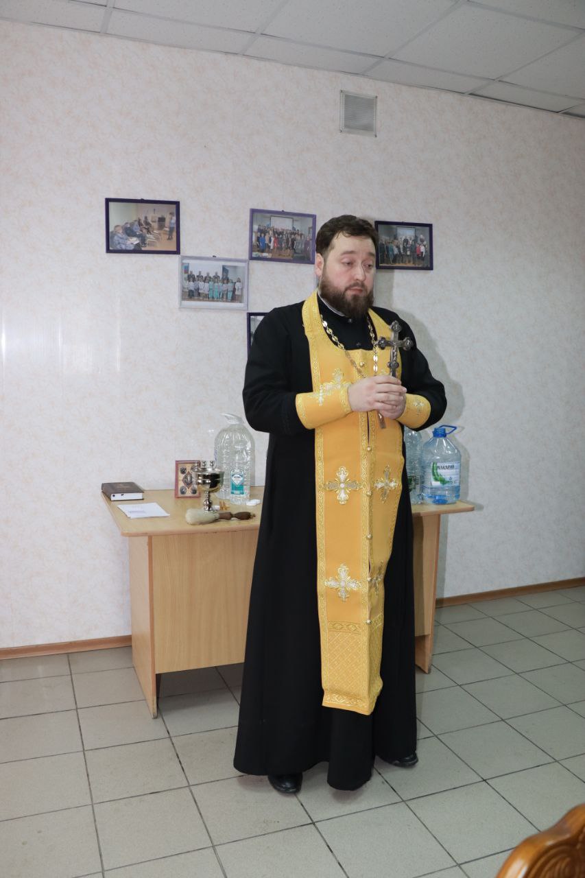 Протоиерей Антоний Шварёв совершил Великое освящение воды в УФСИН 