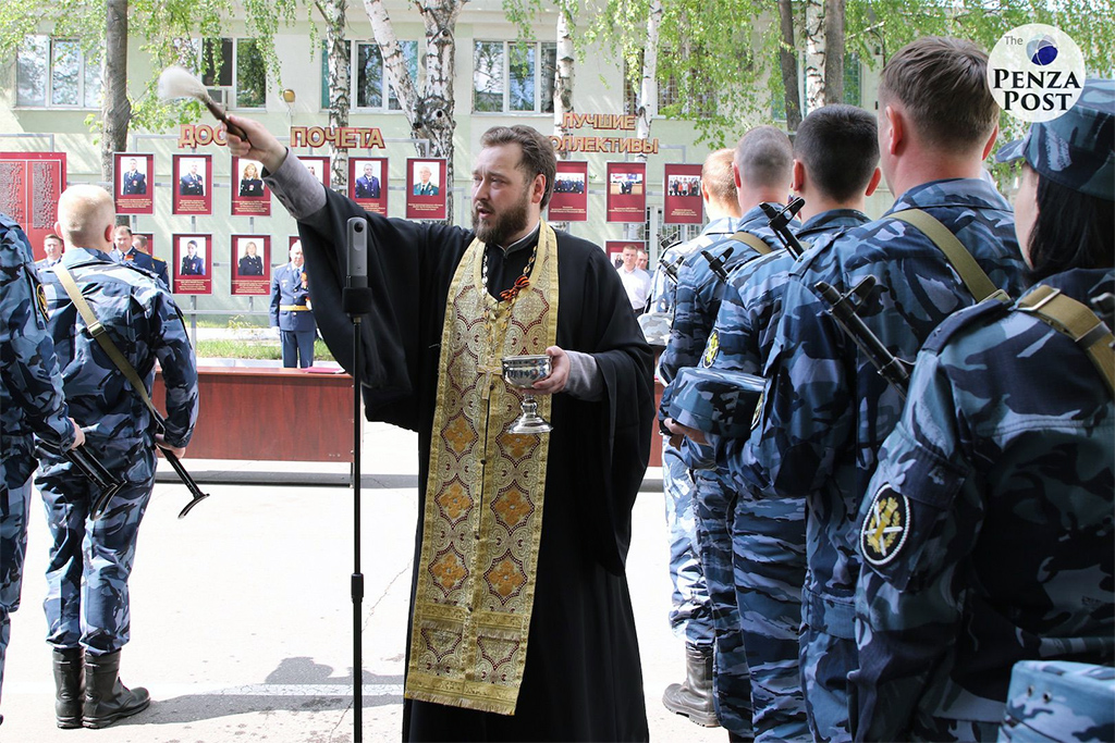 Протоиерей Антоний Шварёв совершил молебен  на открытии памятника сотрудникам УФСИН, погибшим на фронтах войны