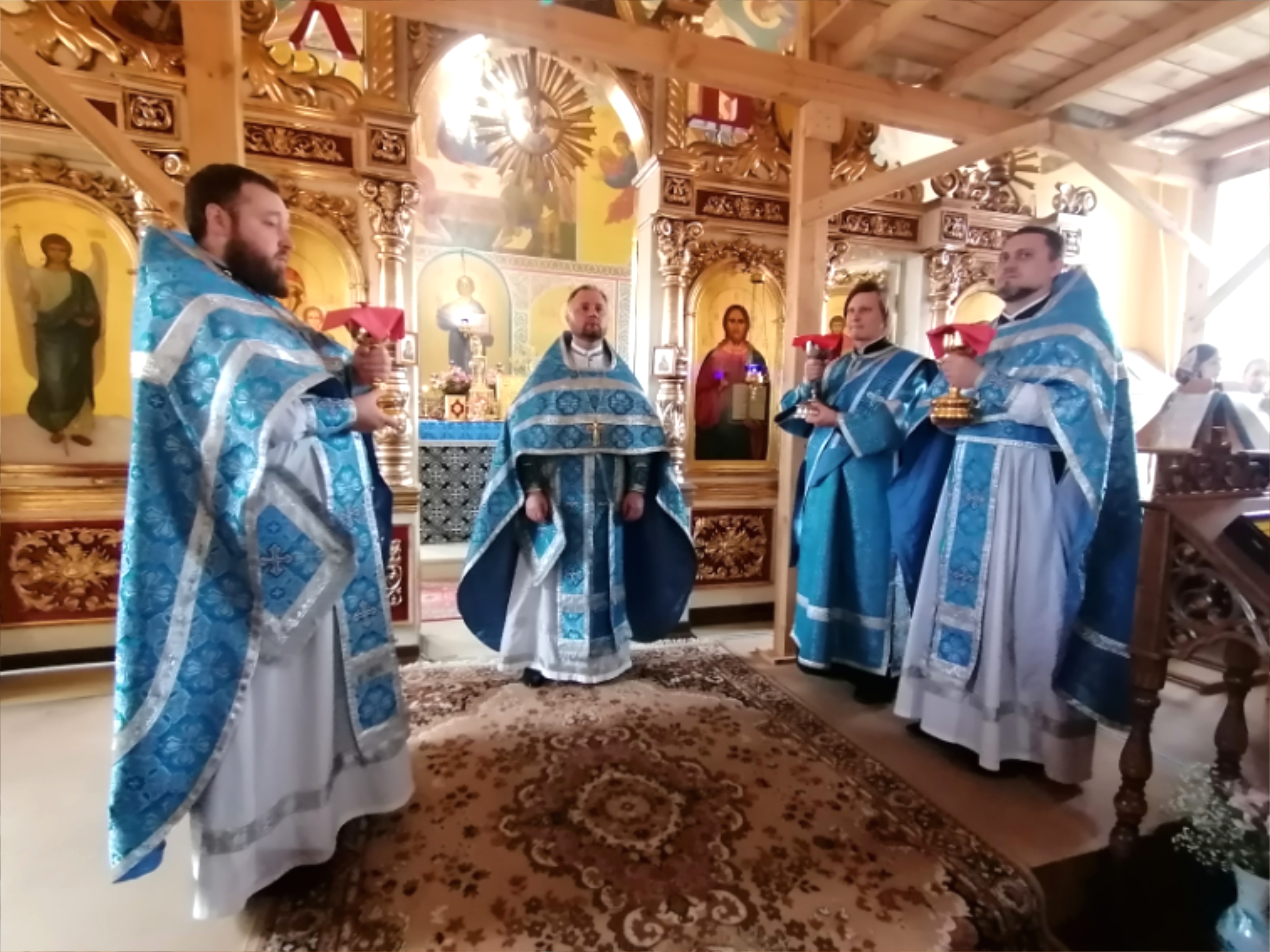 Празднование Благовещение Богородицы