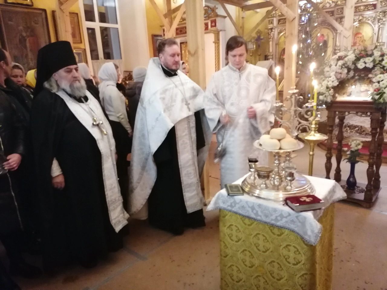 Всенощное бдение в канун Крещения Господня
