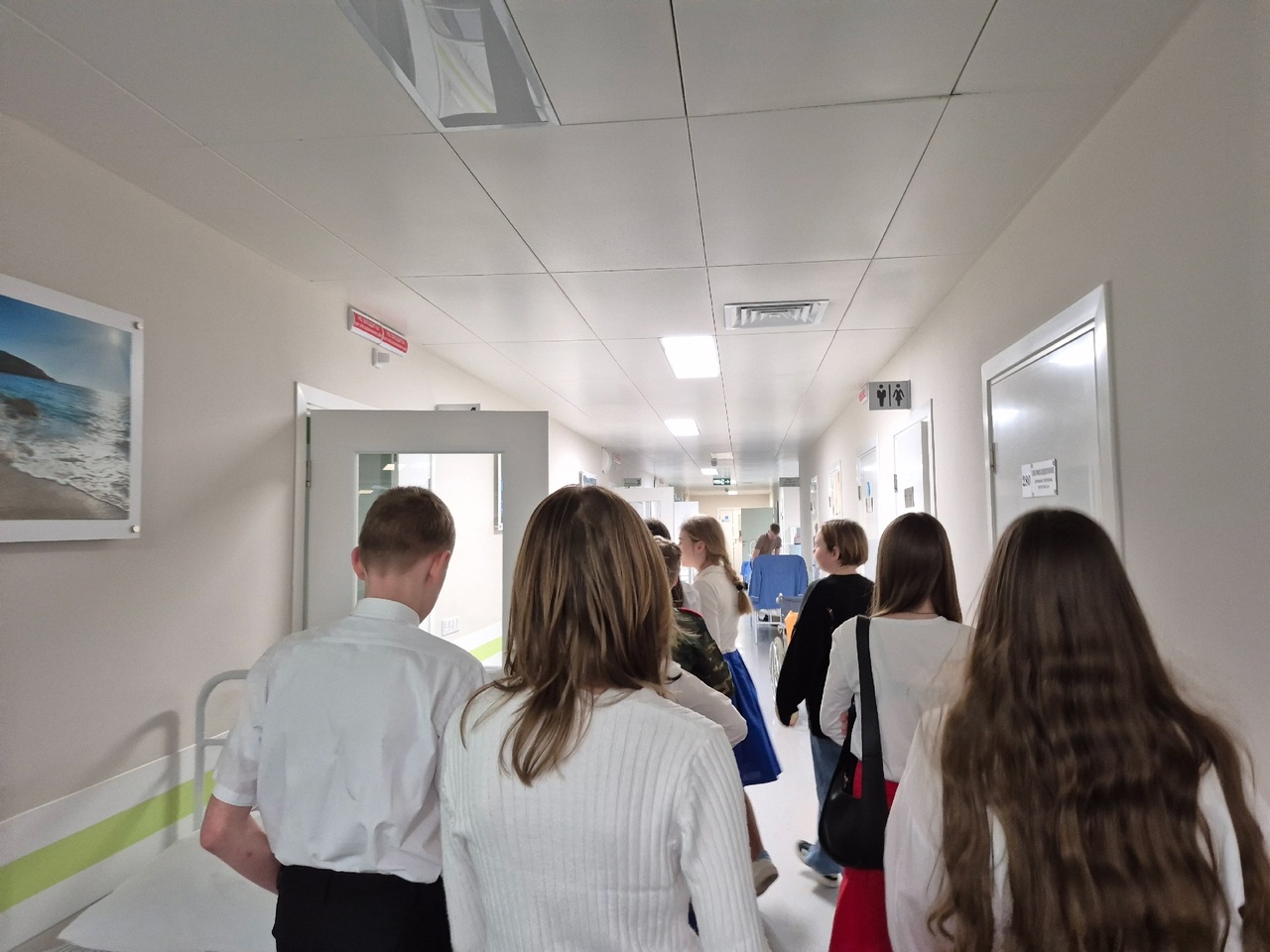 Воспитанники воскресной школы Никольского храма в Терновке  выступили с концертом для раненых военнослужащих