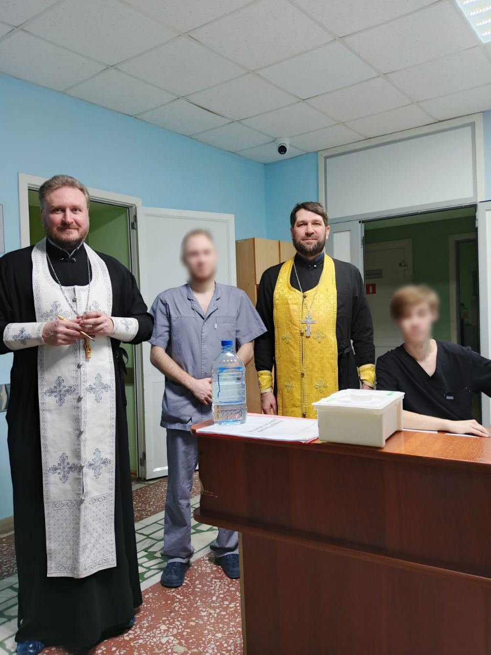 Священники посетили раненых участников СВО в военном госпитале Пензы