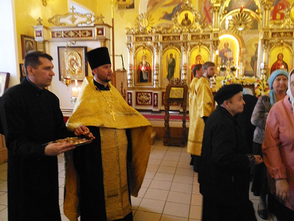 Всенощное бдение архиерейским чином накануне престольного праздника нашего храма