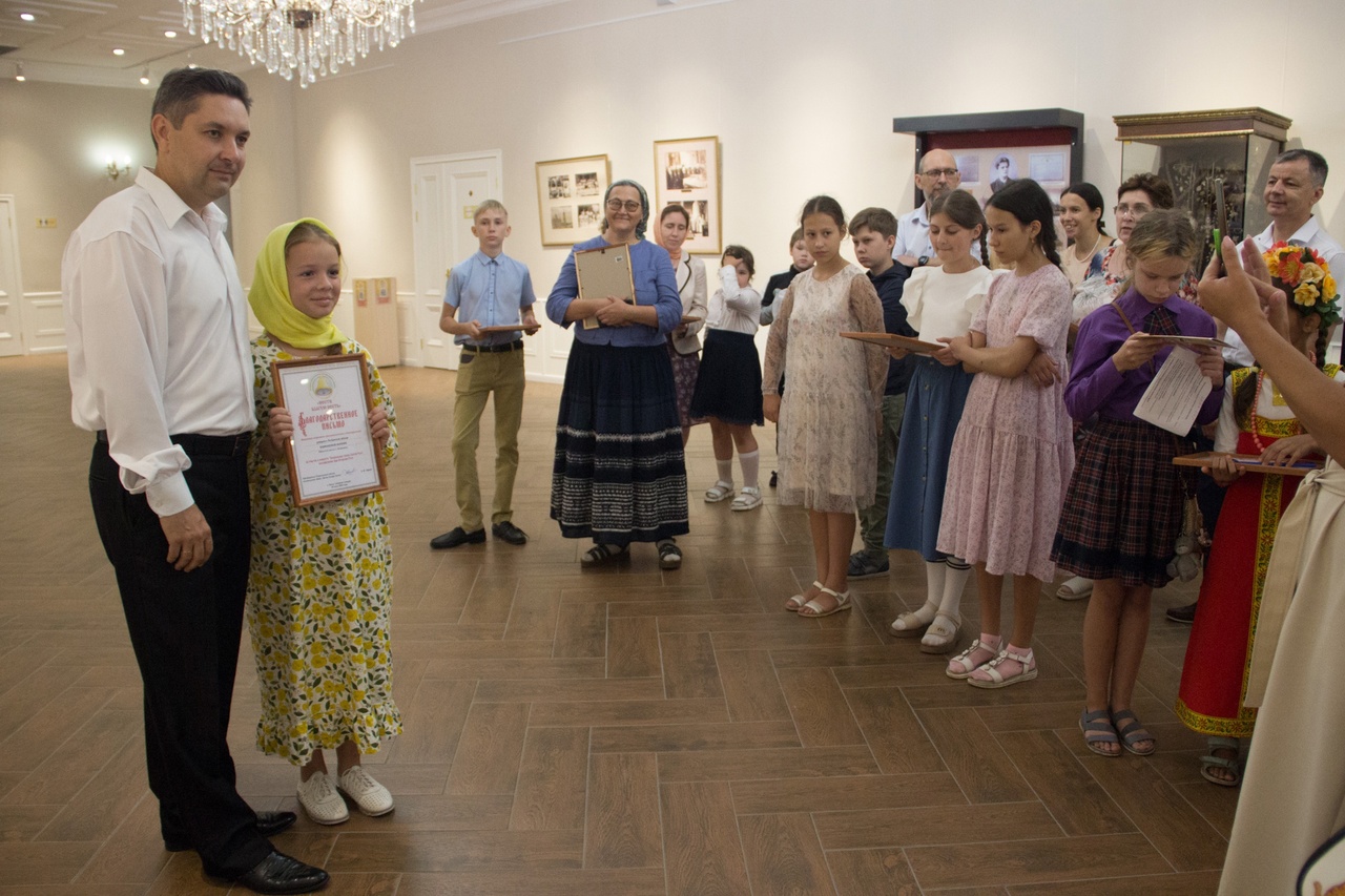 Воспитанники воскресной школы участвовали в праздничном концерте «Колокольные звоны Святой Руси»