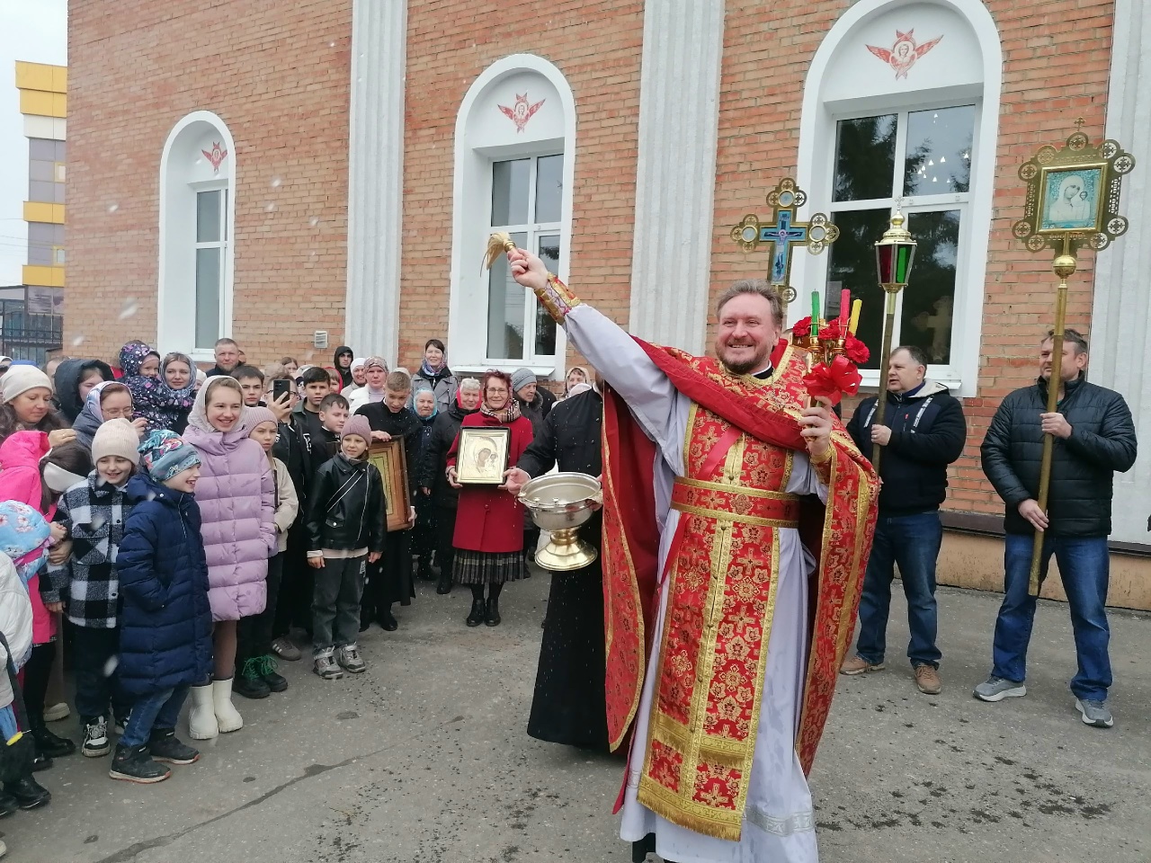 Неделя жен-мироносиц