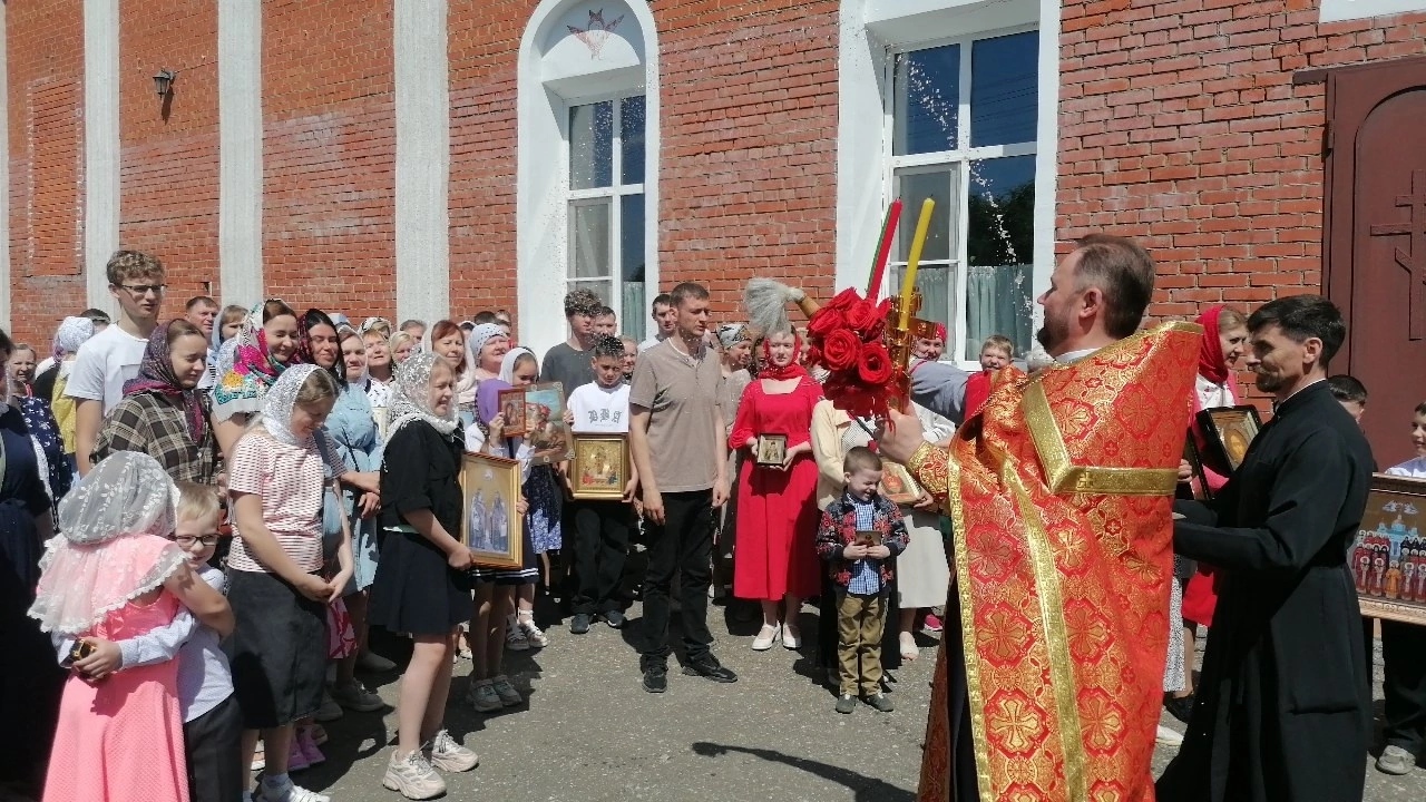 Богослужения в Неделю о слепом 