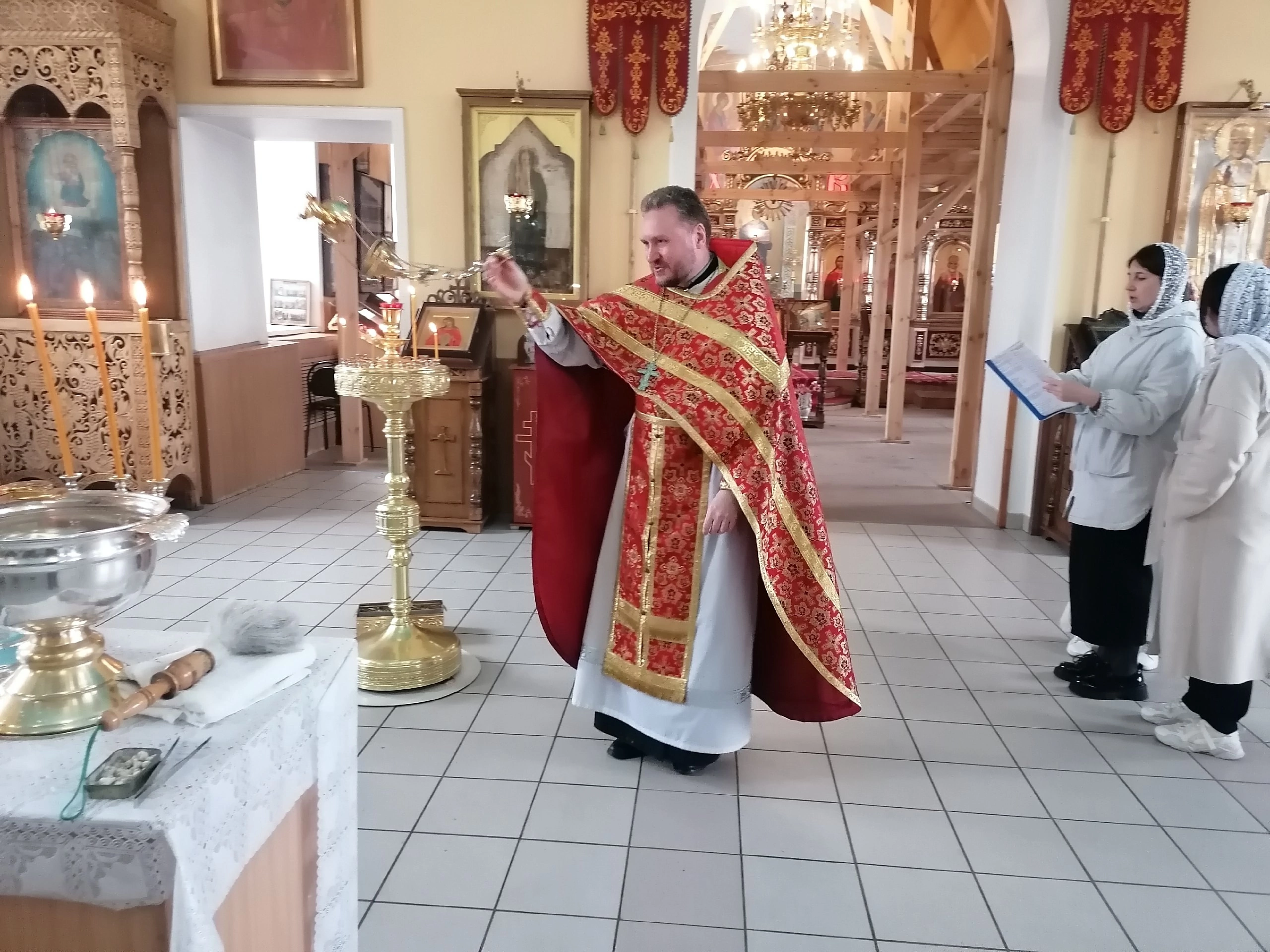 Богослужение в день Преполовения Пятидесятницы 