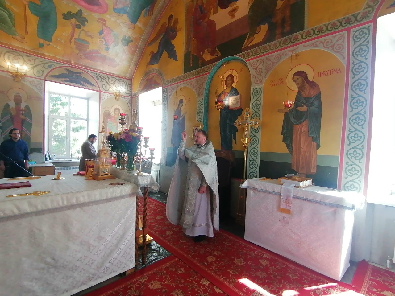 Богослужения в Неделю 7-ю по Пасхе