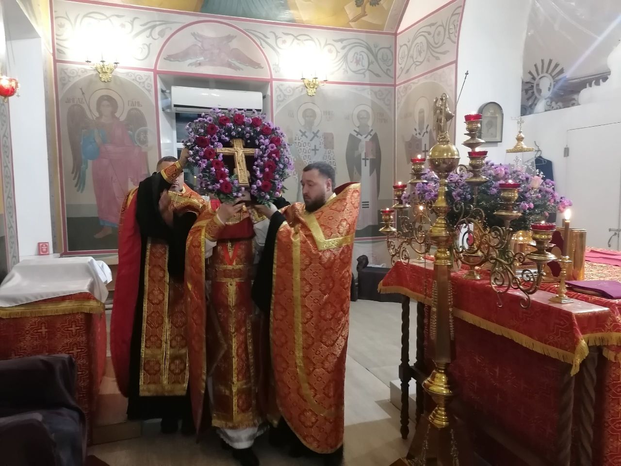 Всенощное бдение в канун празднования Воздвижения Животворящего Креста Господня