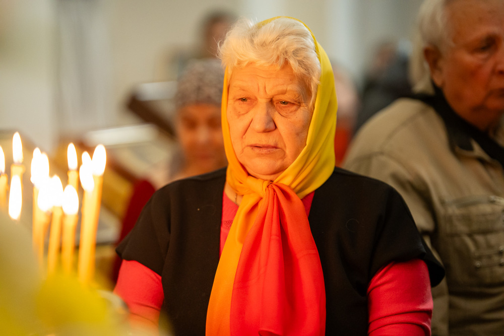 В канун престольного праздника митрополит Серафим совершил всенощное бдение в нашем храме