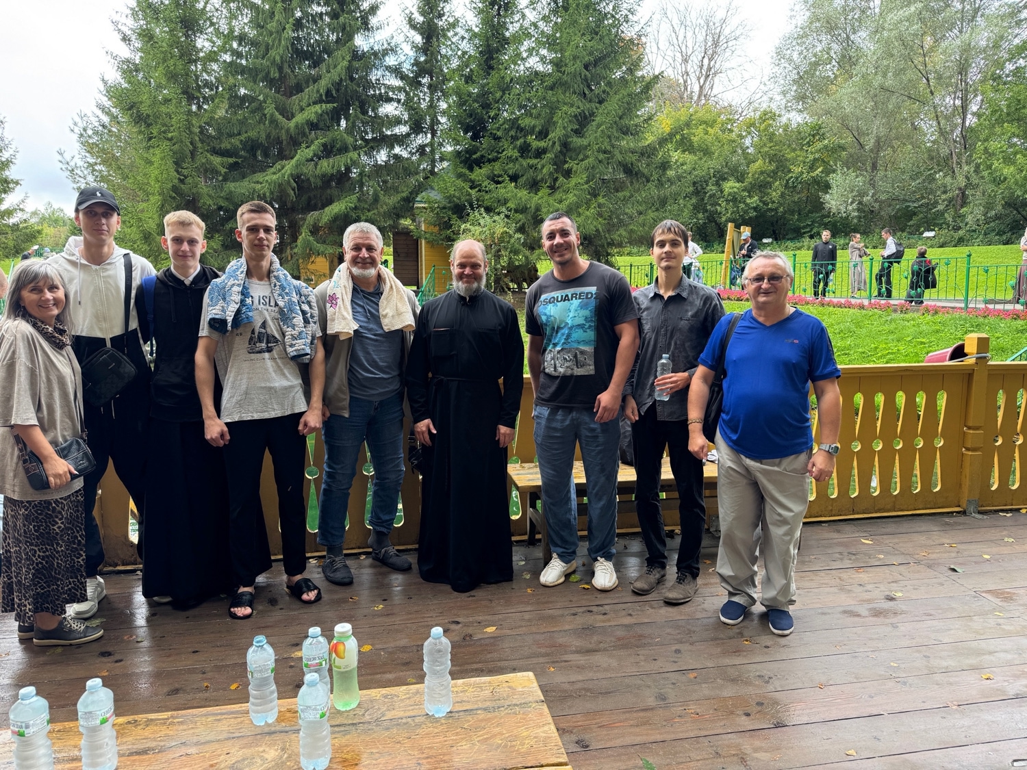 Преподаватели и студенты Пензенской духовной семинарии посетили Дивеево   