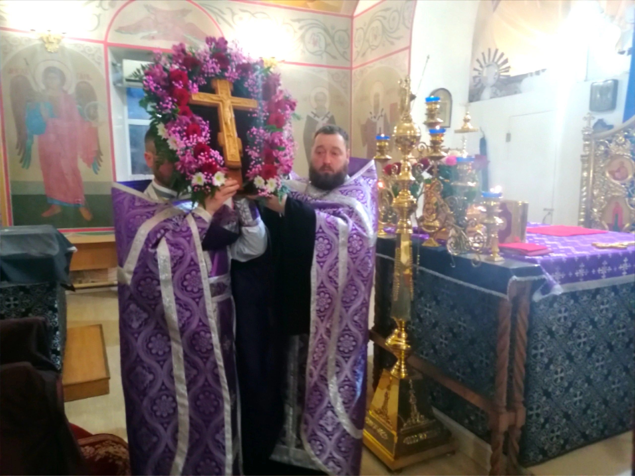 Всенощное бдение в канун Крестопоклонной Недели Великого поста