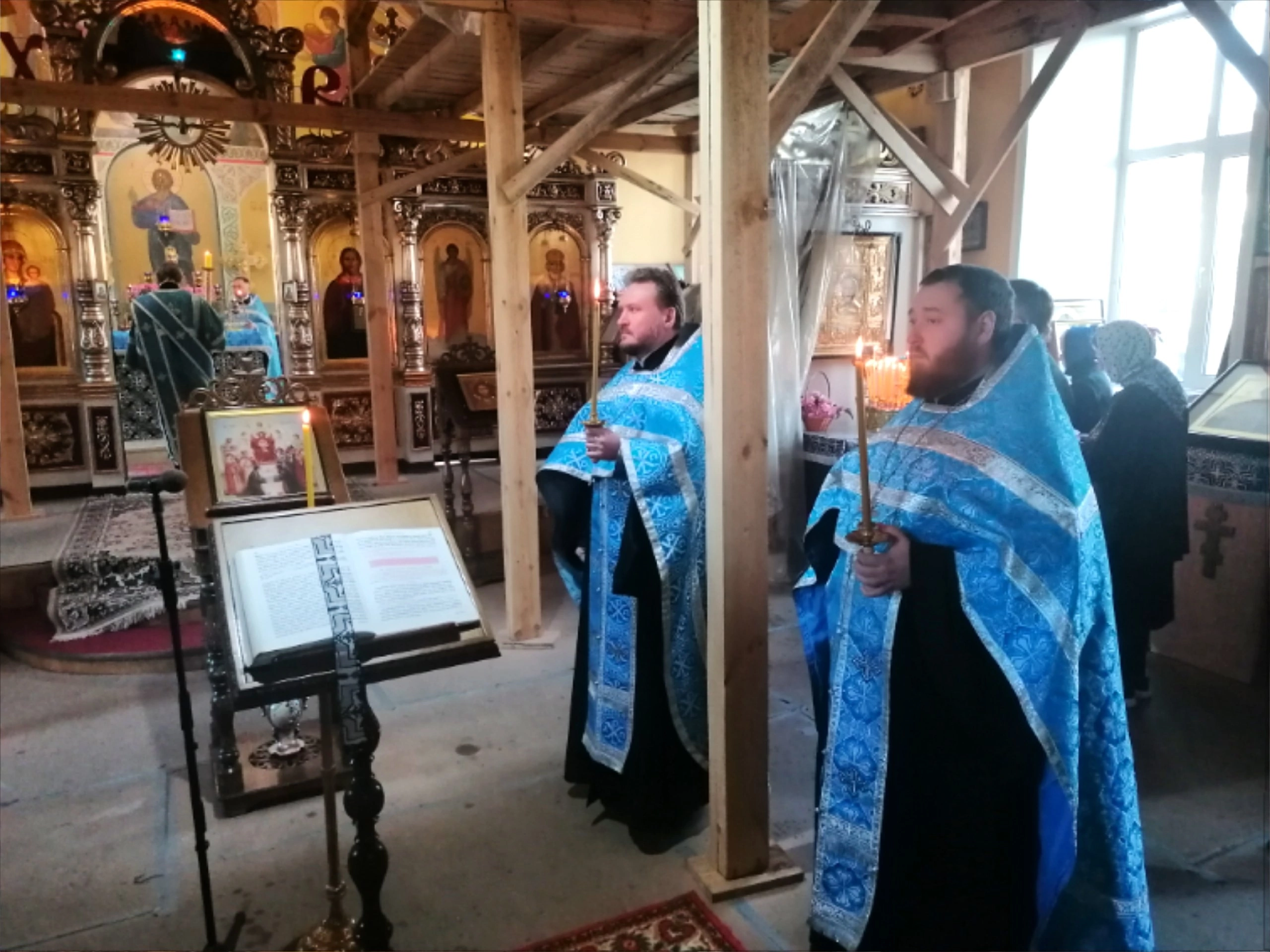 Богослужение в канун Субботы Акафиста