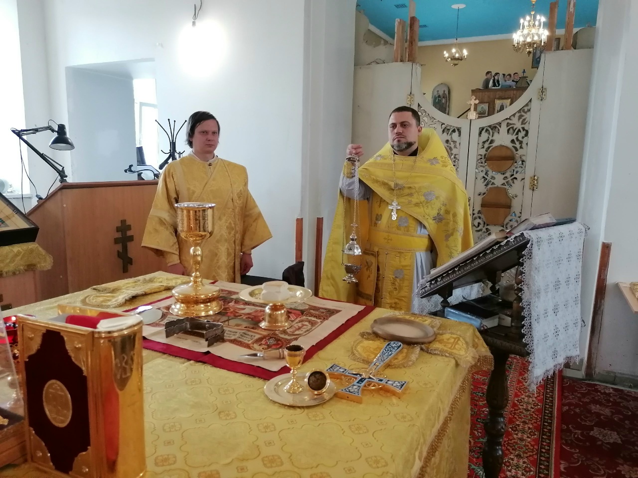 Неделя Всех святых в земле Русской просиявших