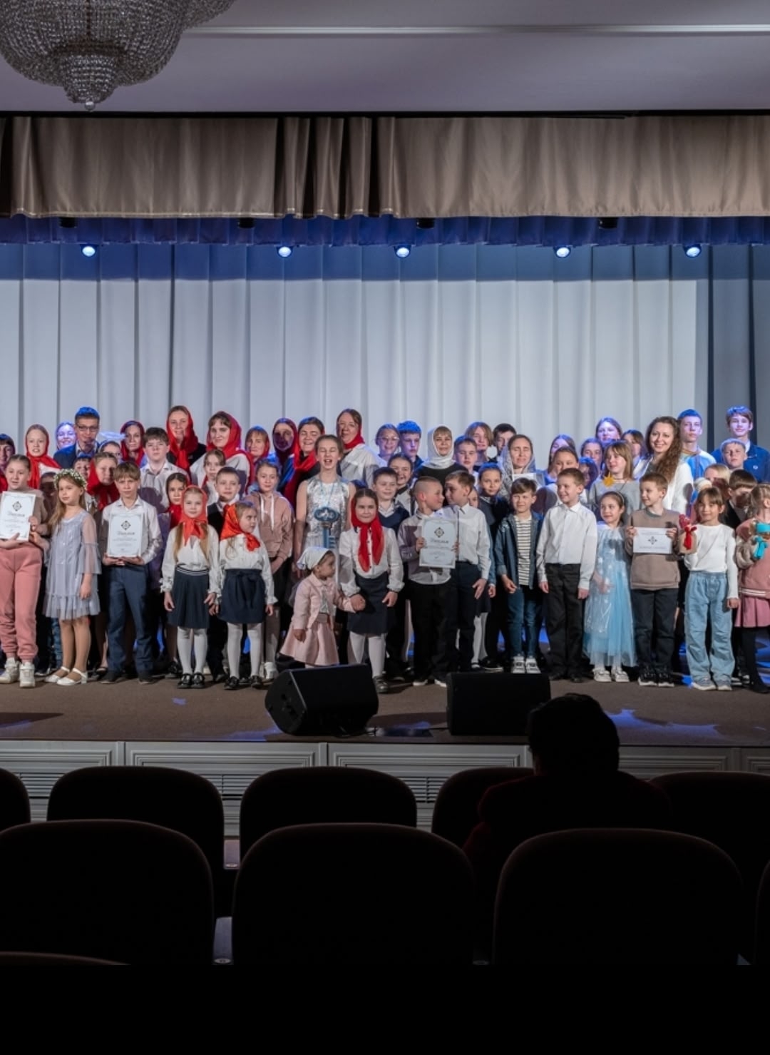 Дети из воскресной школы участвовали в IV Театральном фестивале воскресных школ "Добрые сказки"