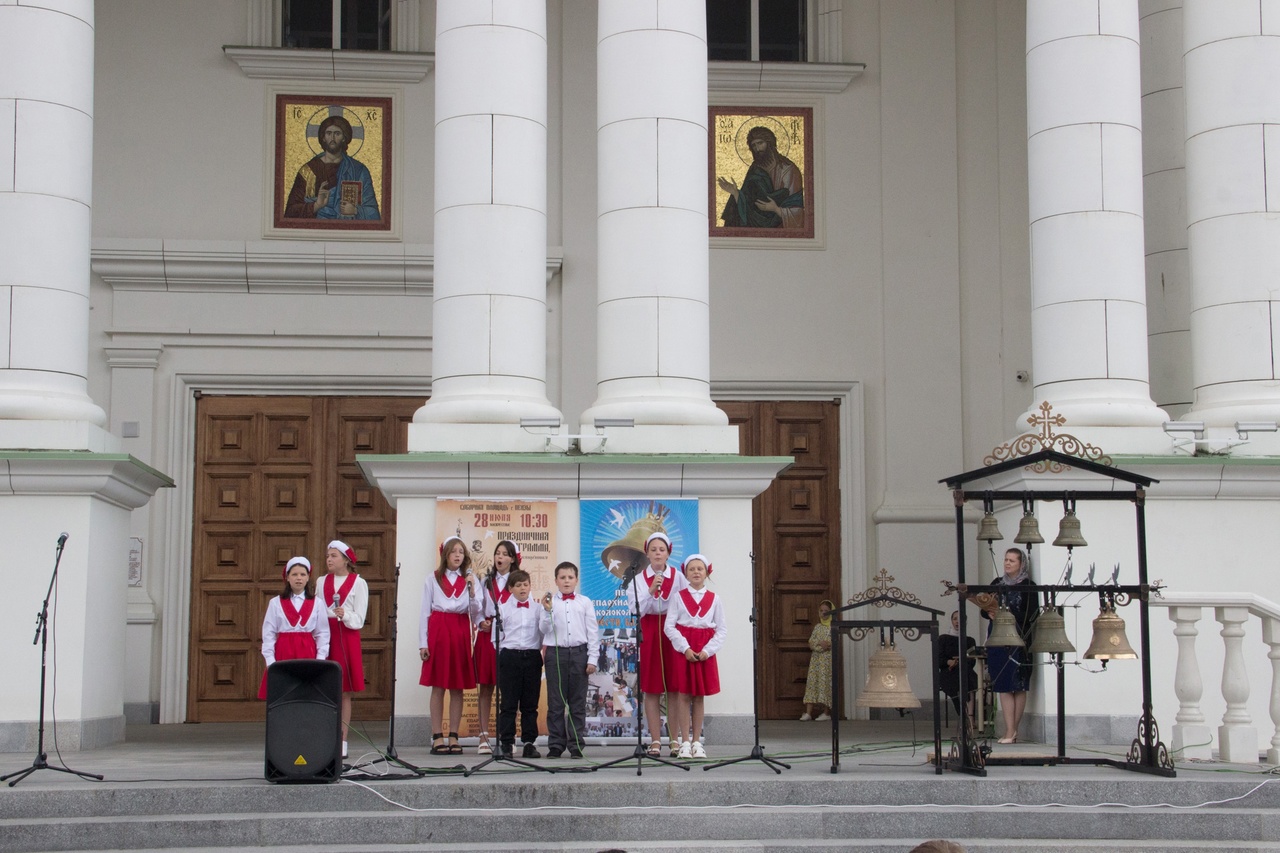 Воспитанники воскресной школы участвовали в праздничном концерте «Колокольные звоны Святой Руси»