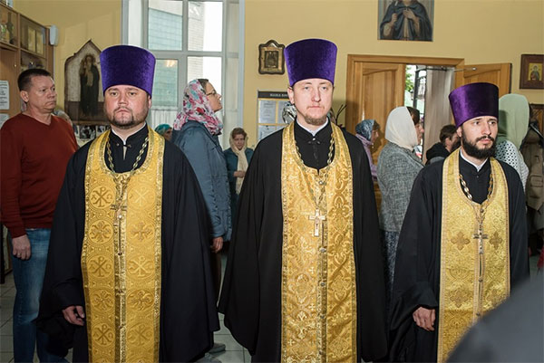 Всенощное бдение архиерейским чином накануне престольного праздника нашего храма