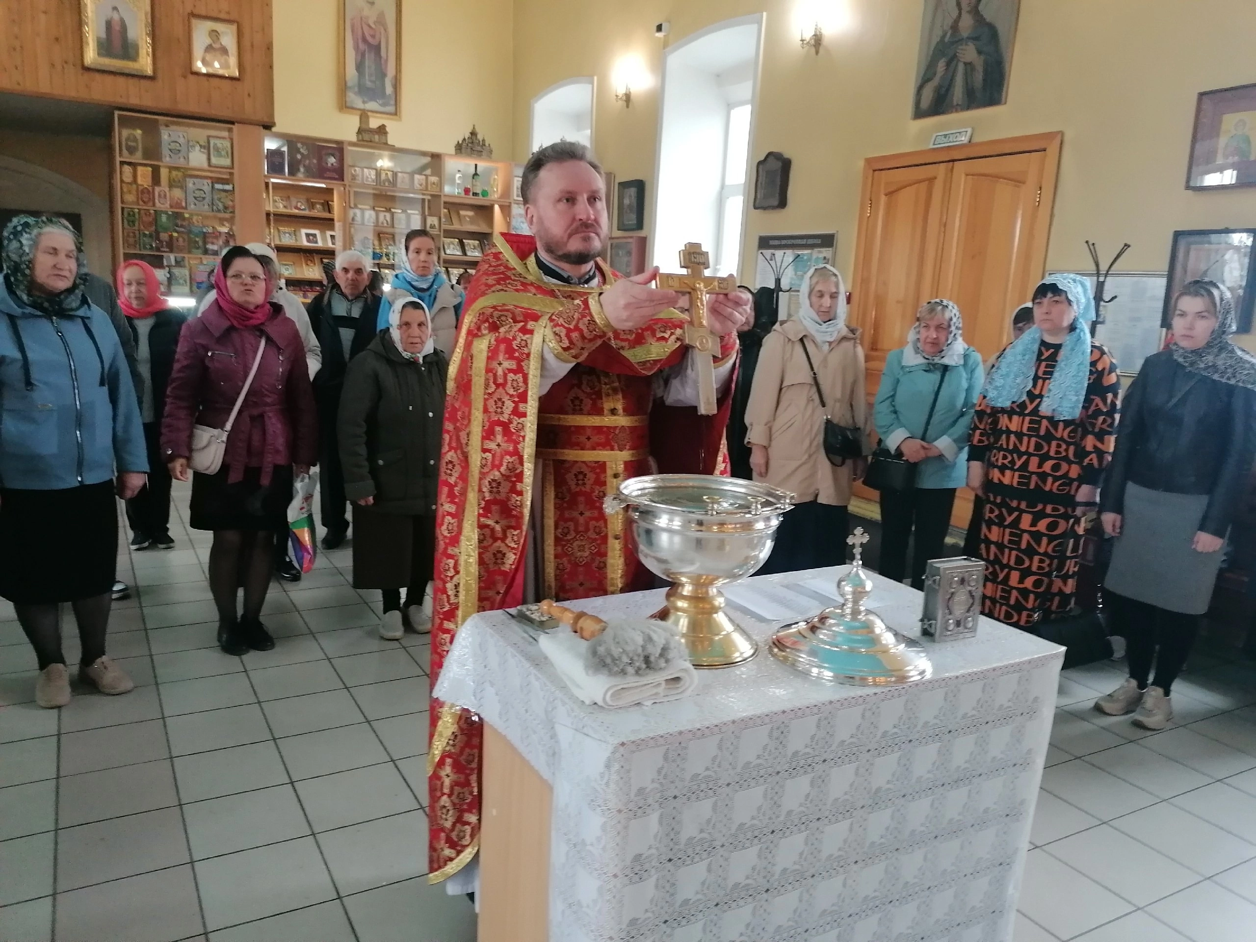 Богослужение в день Преполовения Пятидесятницы 