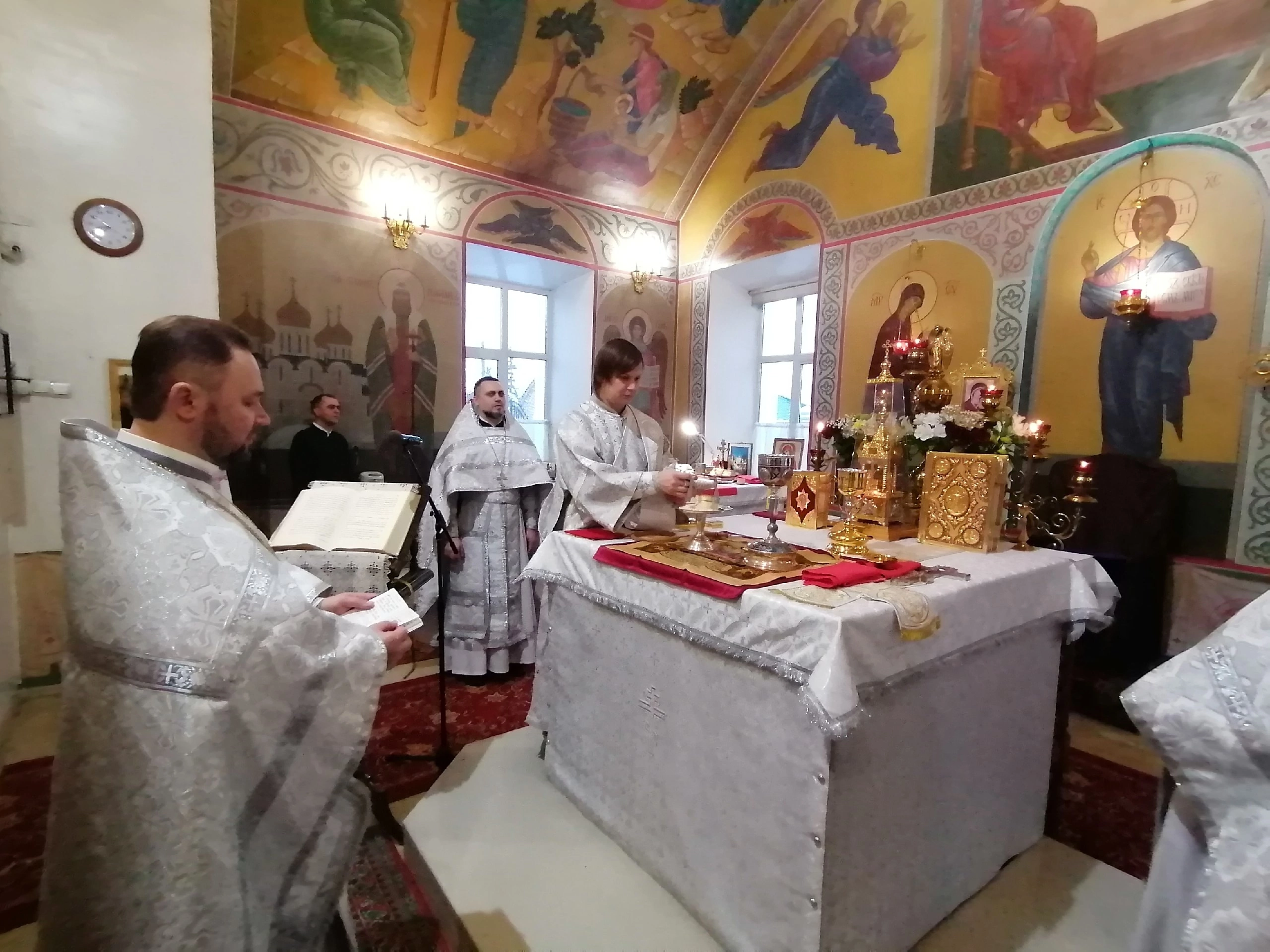 Богослужения в праздник Обрезание Господне