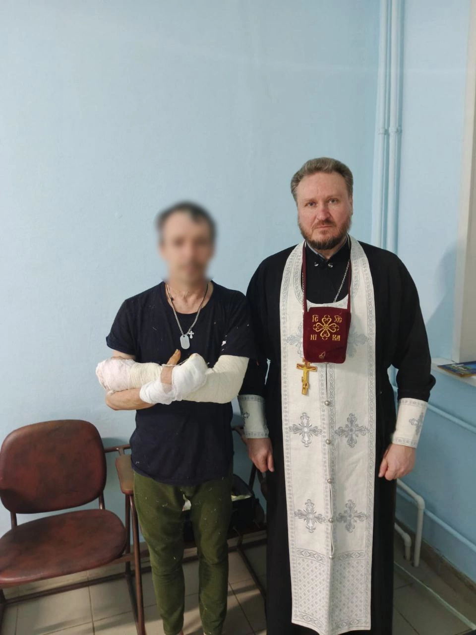 Священники посетили раненых участников СВО в военном госпитале Пензы