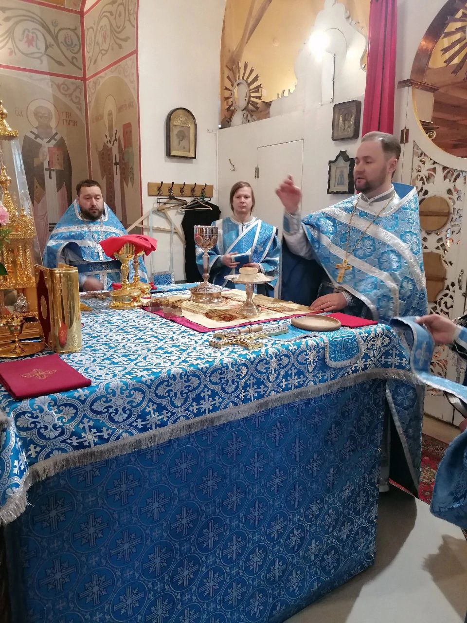 Празднование Введение во храм Пресвятой Богородицы