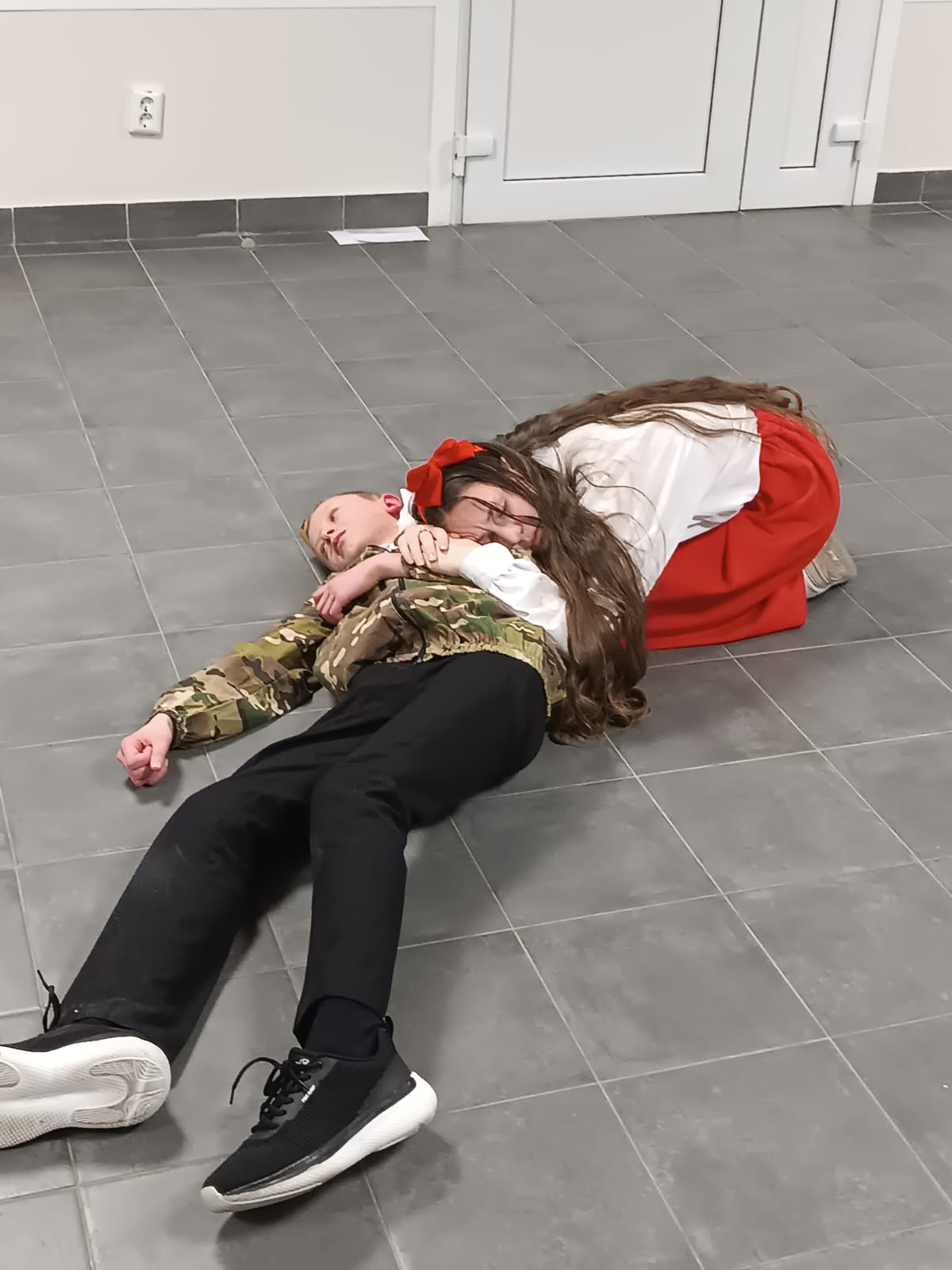 Воспитанники воскресной школы Никольского храма в Терновке  выступили с концертом для раненых военнослужащих