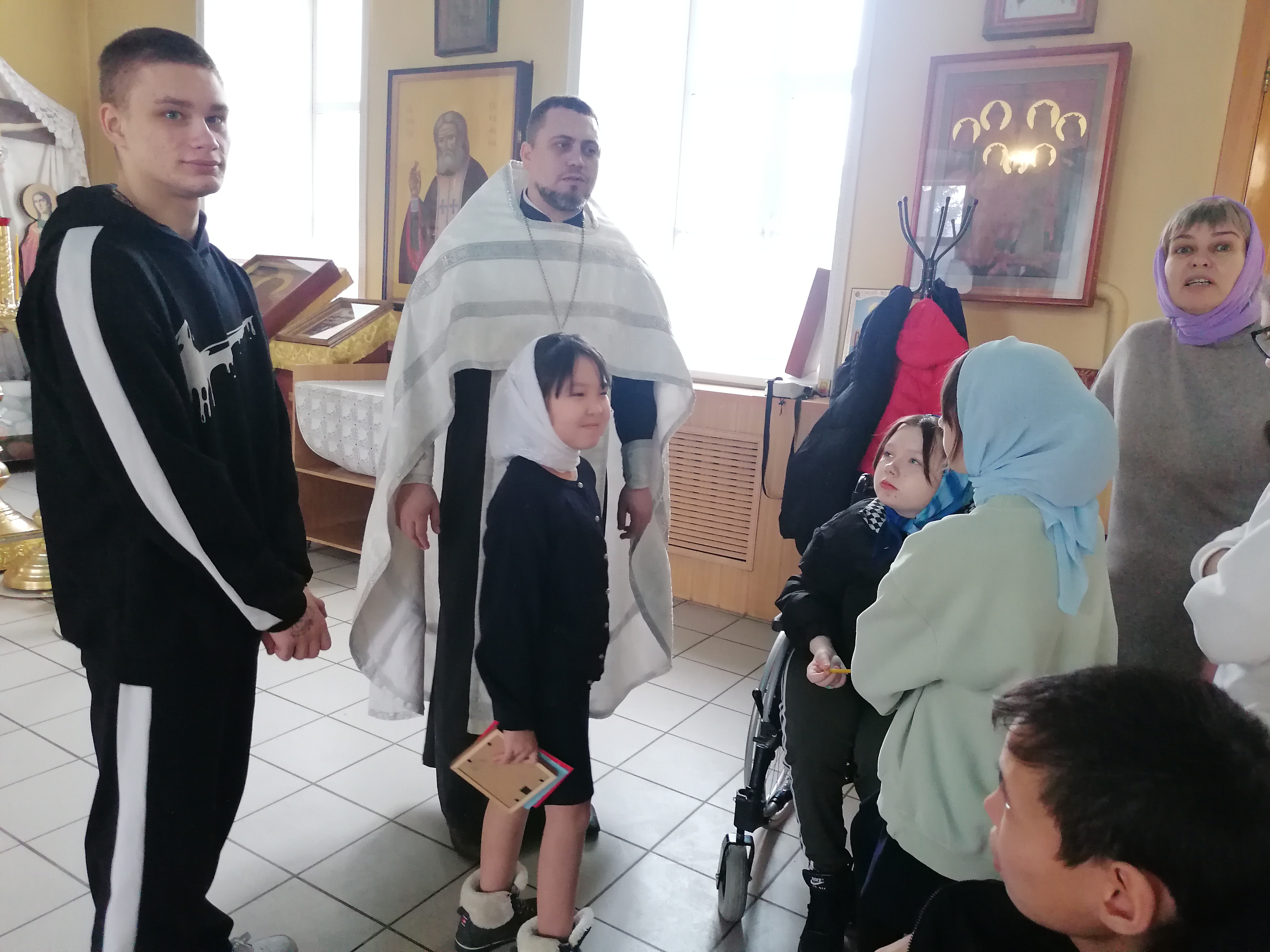 Состоялась духовно-просветительская встреча детей со священником