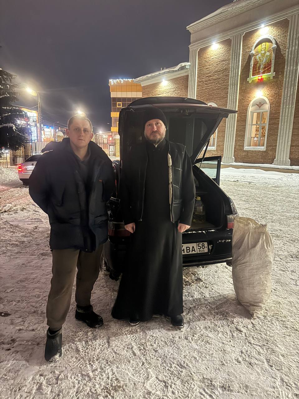 Прихожане Никольского храма  г. Пензы отправили гуманитарную помощь в зону СВО