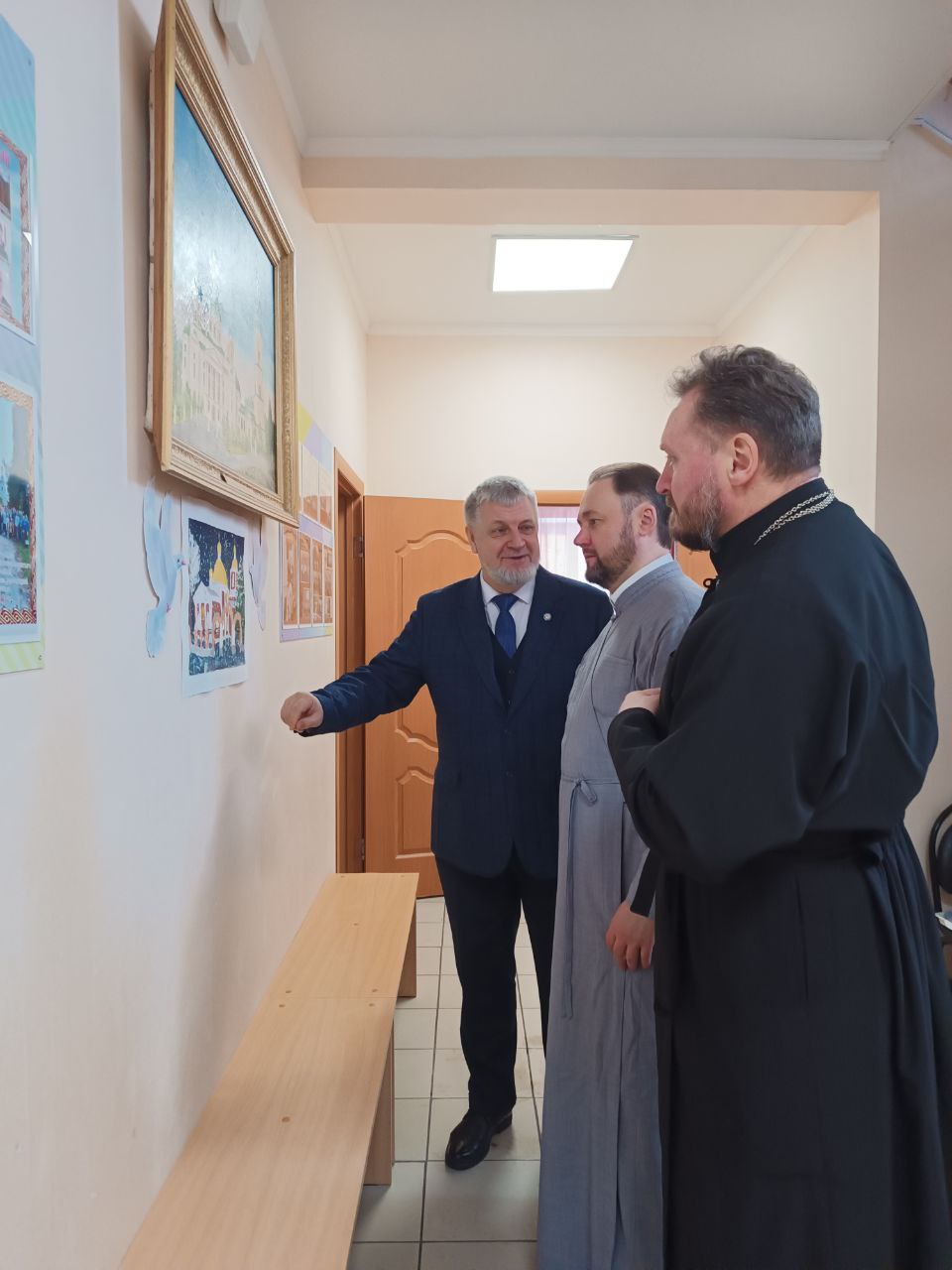 В воскресной школе "Азбука веры" состоялся конкурс рисунков "В ожидании Рождества"