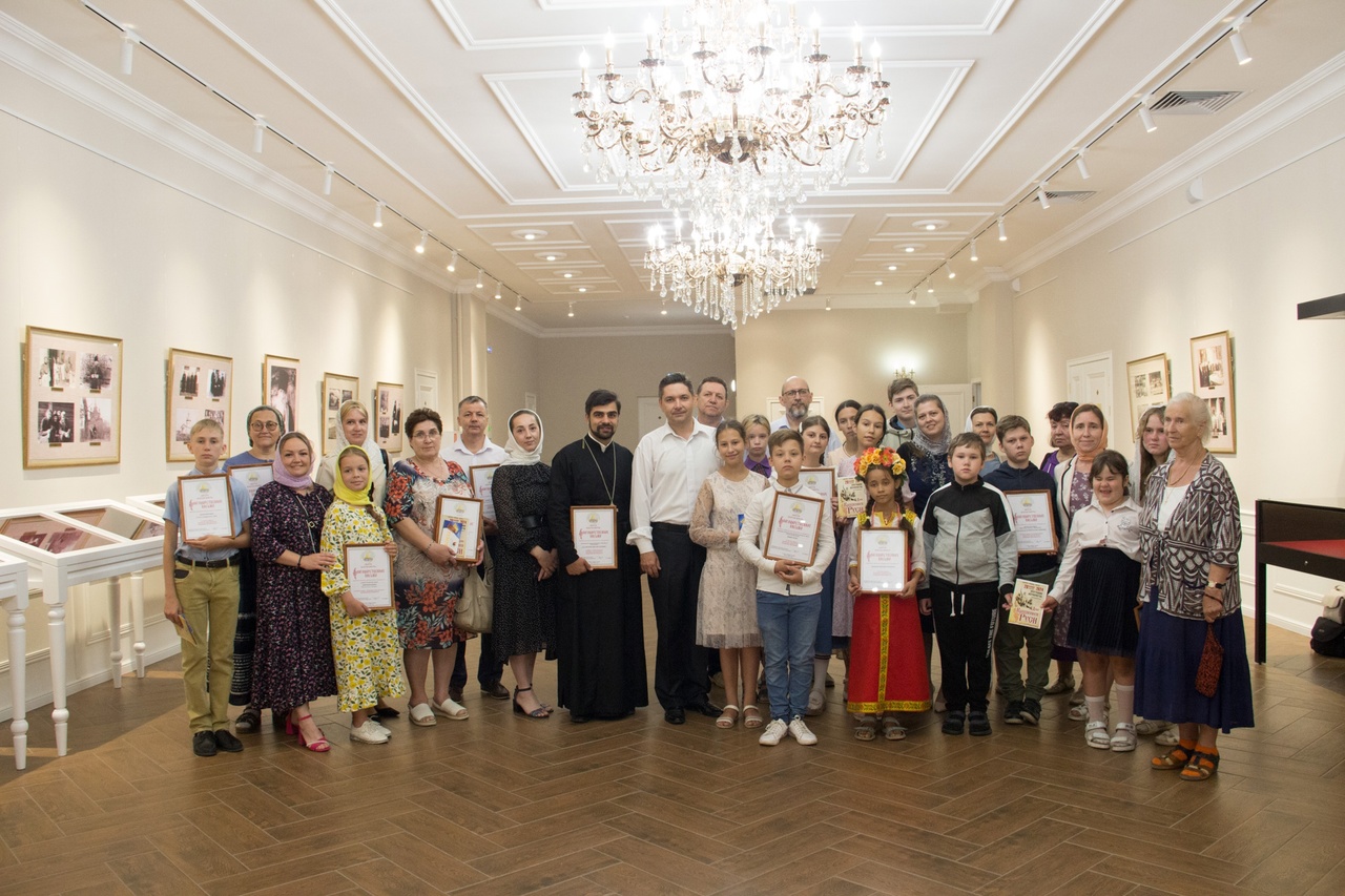 Воспитанники воскресной школы участвовали в праздничном концерте «Колокольные звоны Святой Руси»