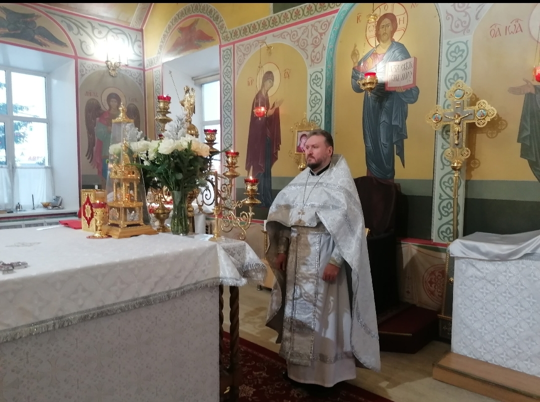 Всенощное бдение в канун праздника Рождества Христова