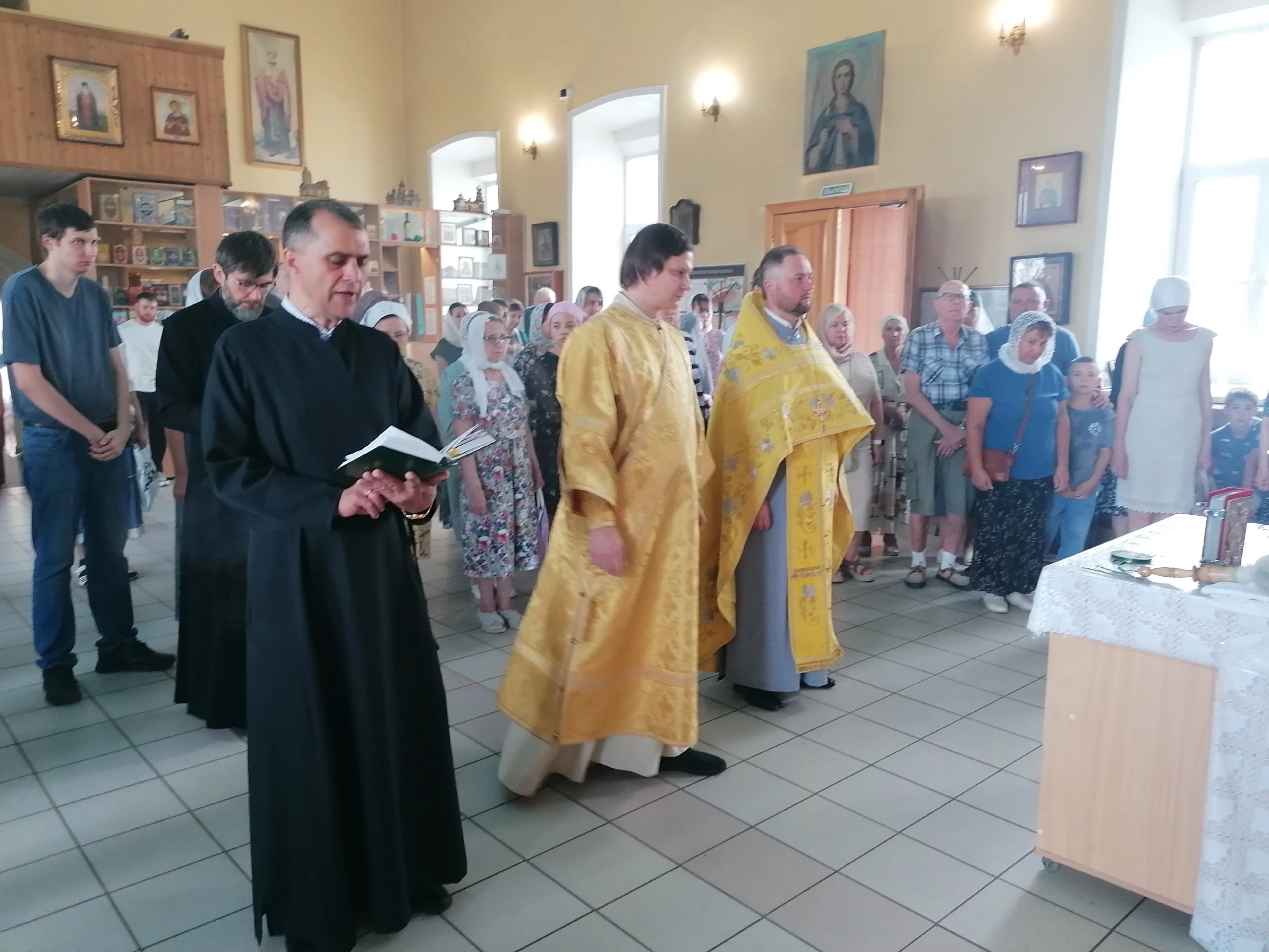 Богослужения в Неделю 5-ю по Пятидесятнице