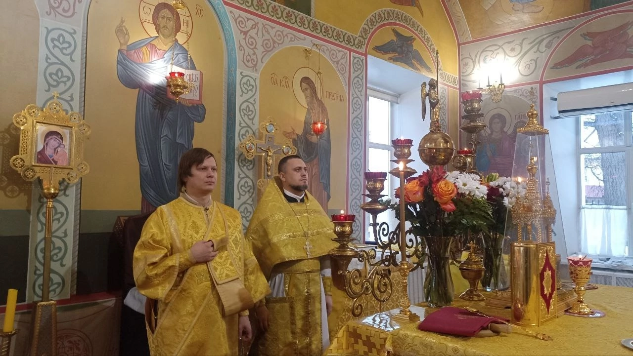 Богослужения в Неделю 26-ю по Пятидесятнице