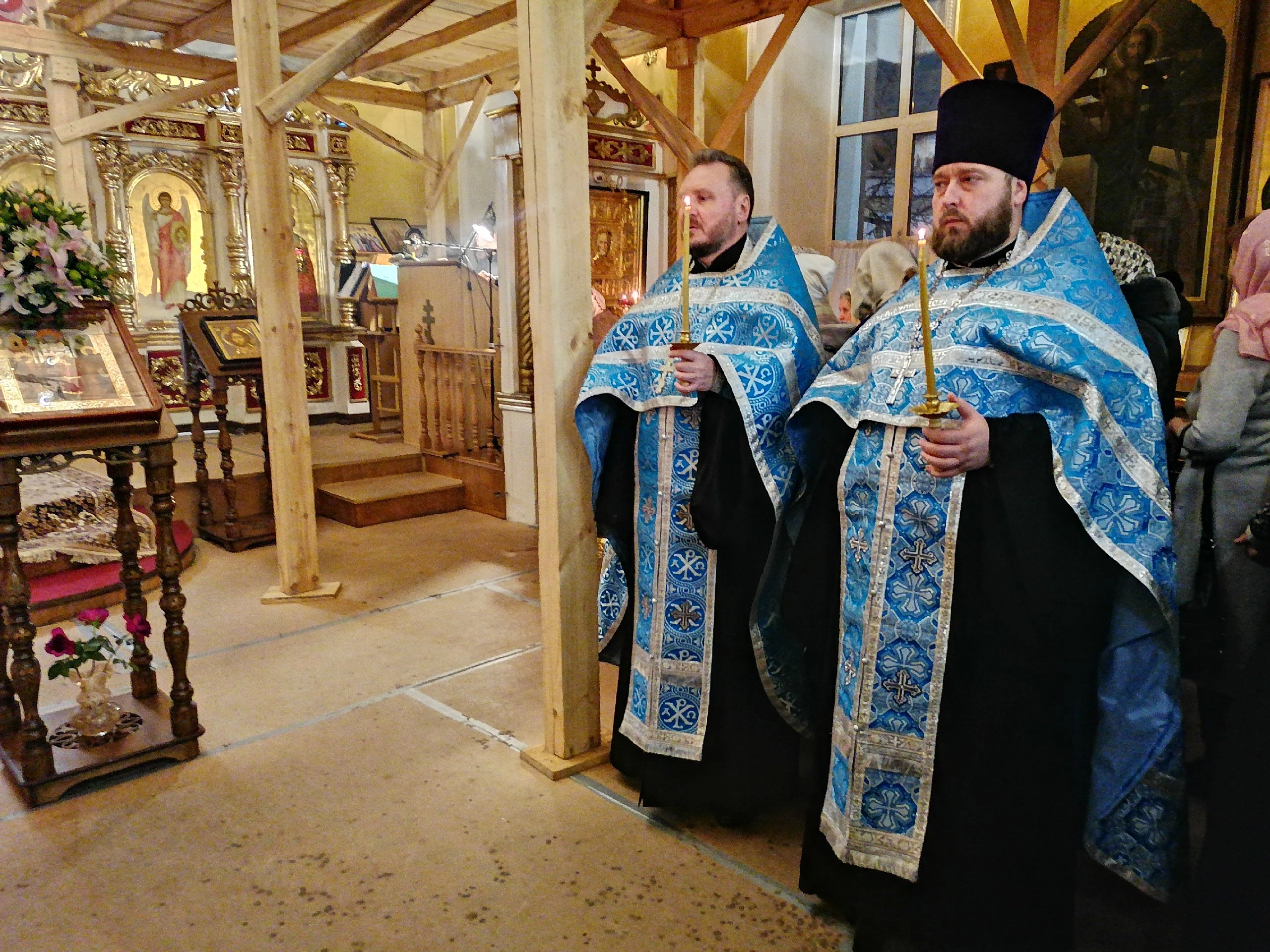 Всенощное бдение в канун праздника Сретение Господне