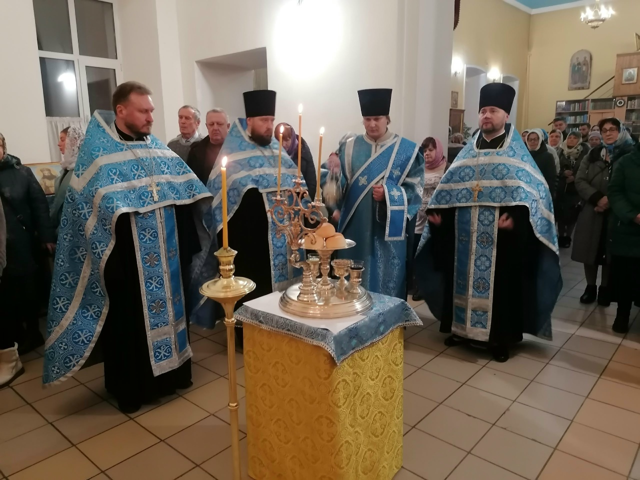 Всенощное бдение в канун празднования Введения во храм Пресвятой Богородицы