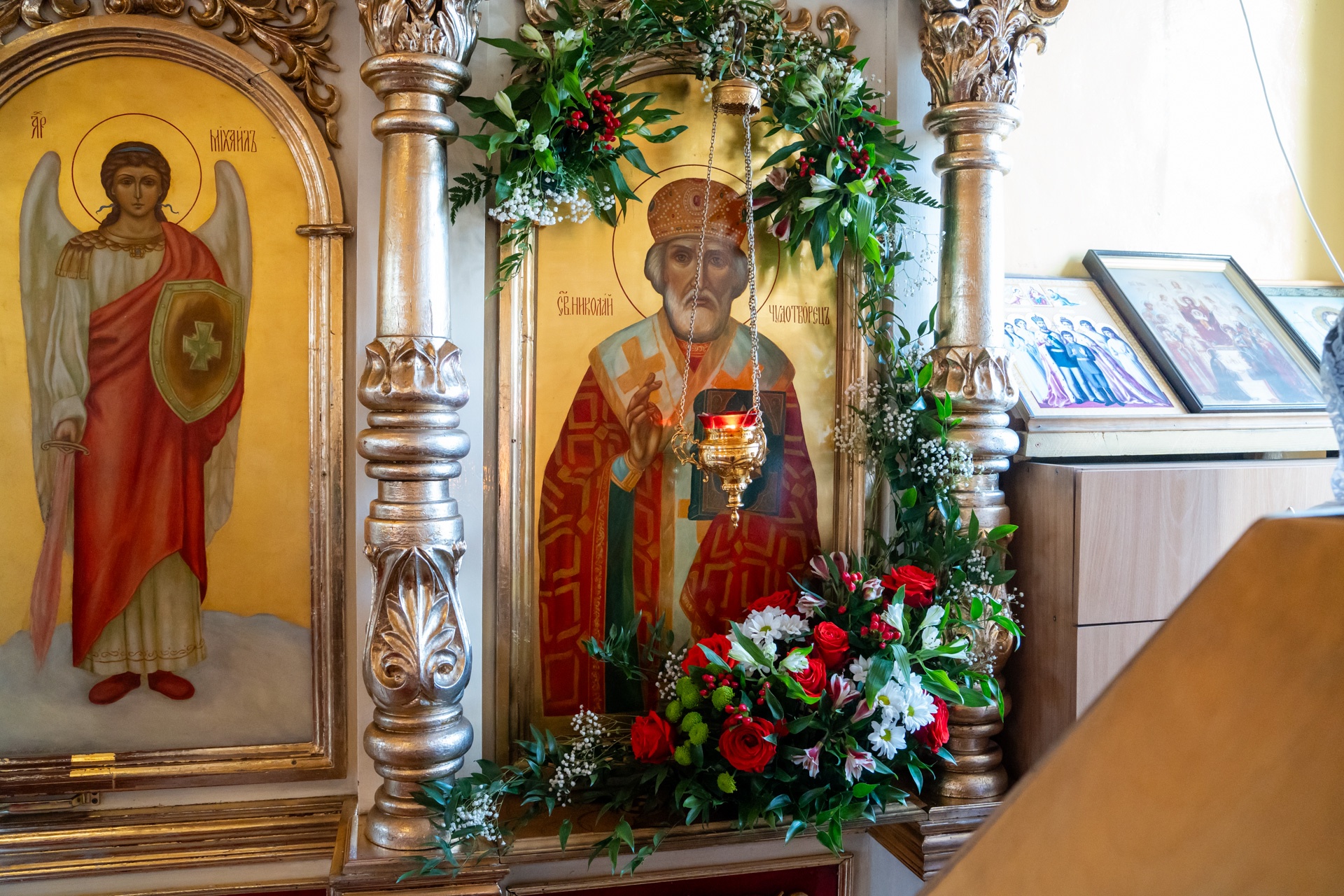 В день престольного праздника митрополит Серафим совершил литургию в нашем храме