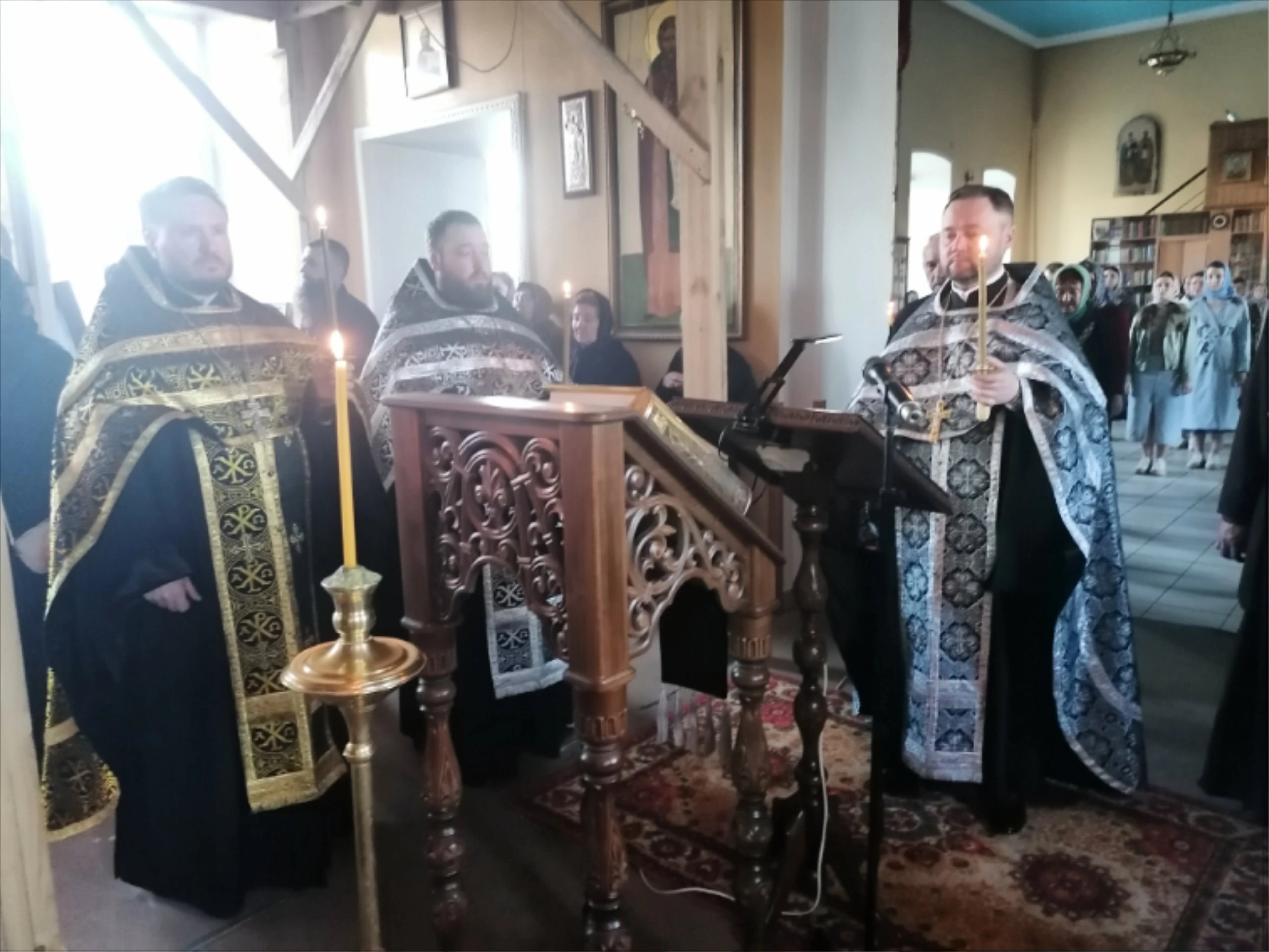 Вечерня с чином Пассии