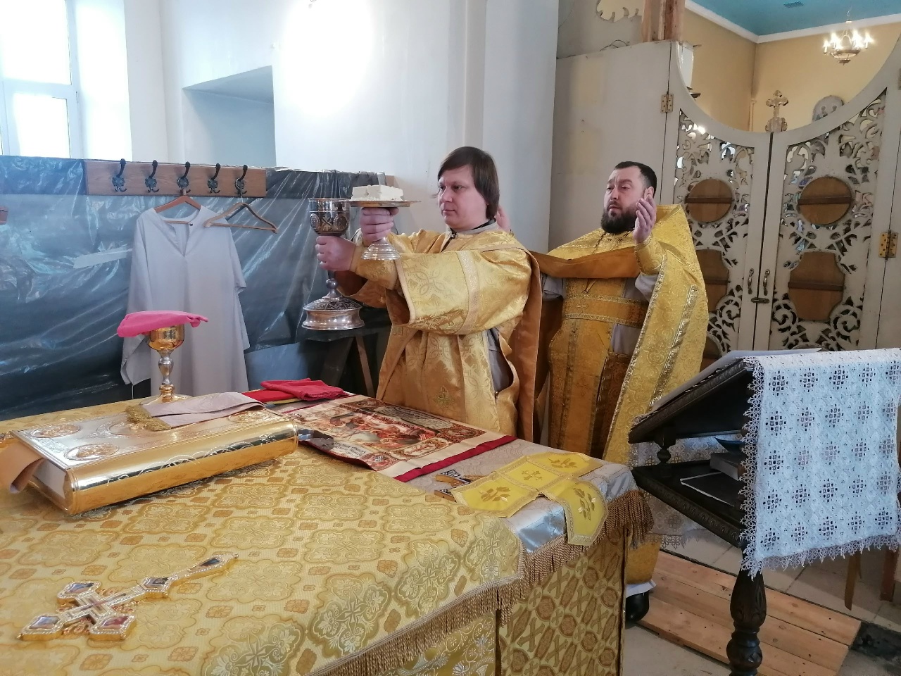 Богослужения в Неделю сыропустную