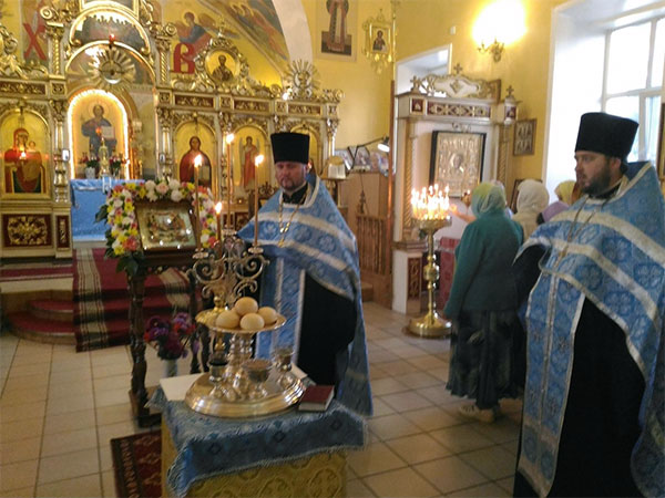 Всенощное бдение накануне Рождества Пресвятой Владычицы нашей Богородицы и Приснодевы Марии.