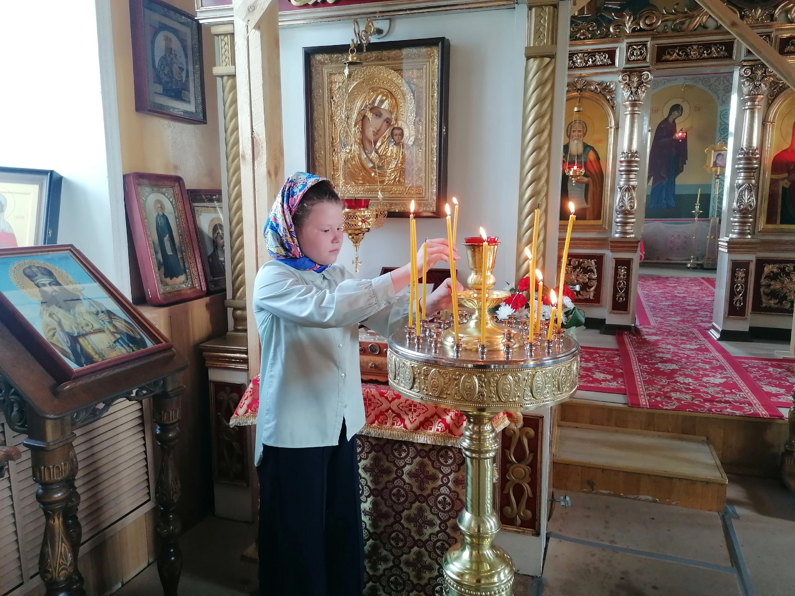 Иерей Владимир Журавлев встретился с учениками средней школы №60