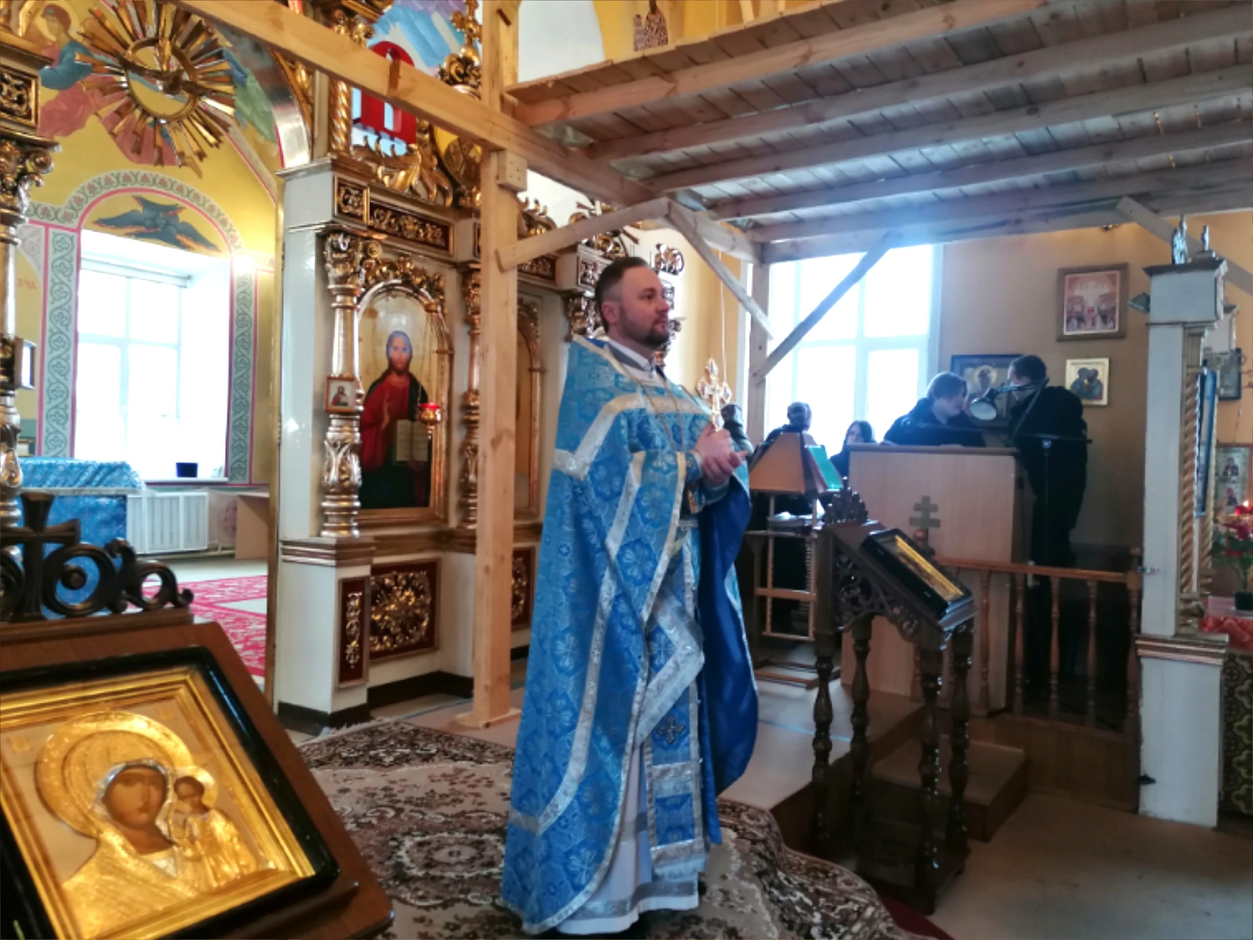 Богослужения в Неделю о блудном сыне 