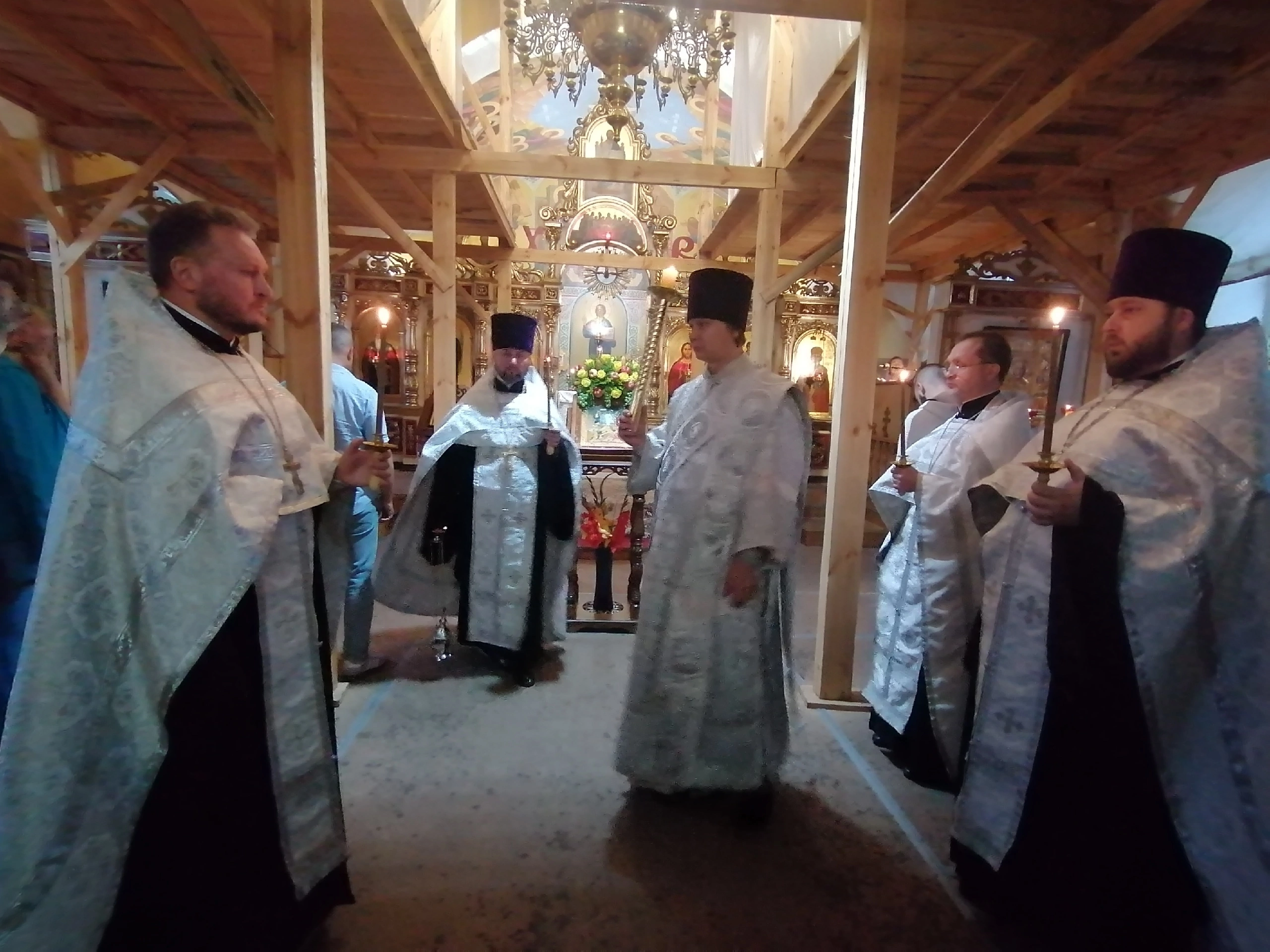 Всенощное бдение накануне праздника Преображения Господня